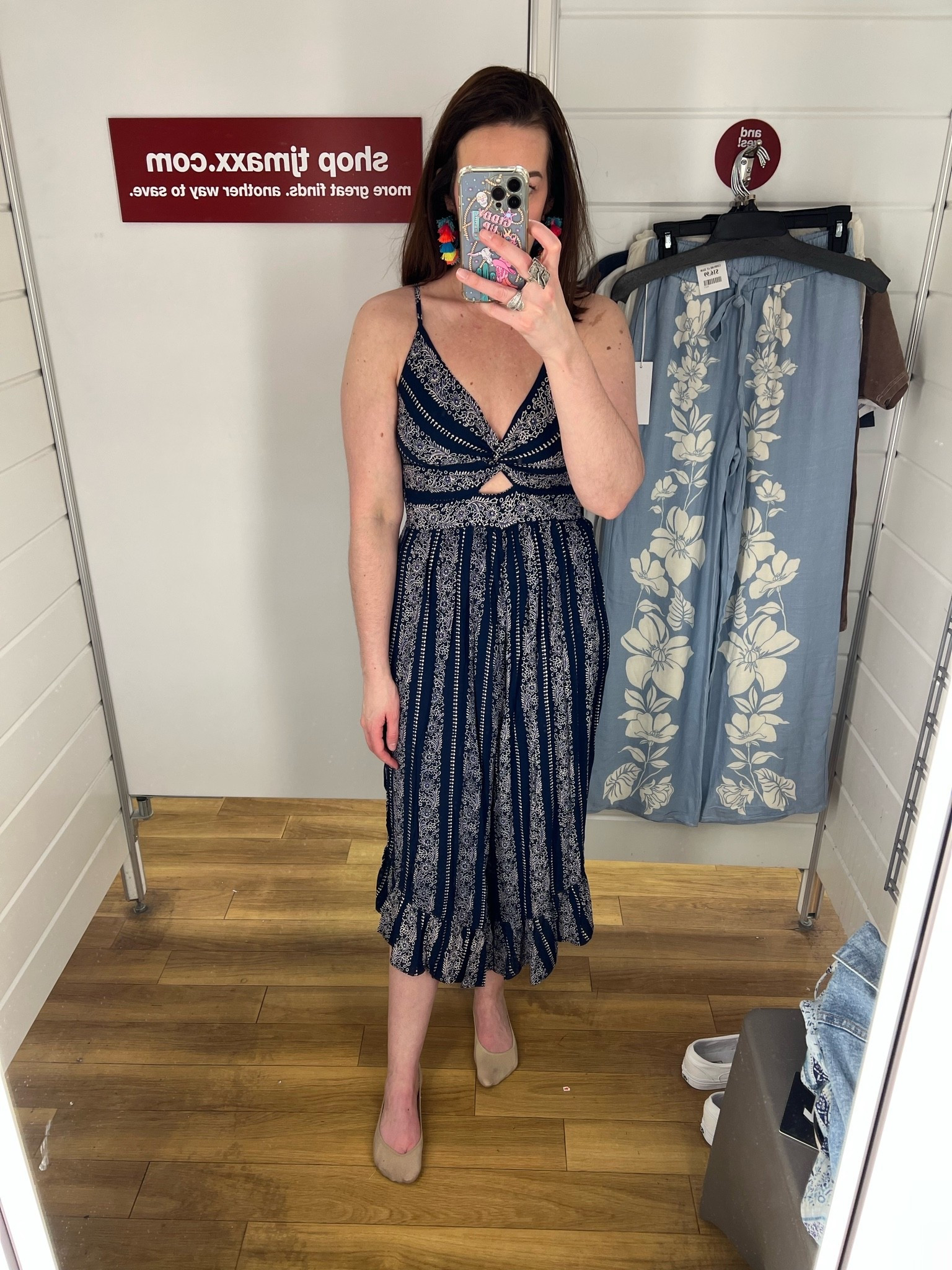 Navy blue and white keyhole jumpsuit (s). #jumpsuit #keyholejumpsuit #navybluejumpsuit #summeroutfit
summer outfits 
Memorial Day outfit 
summer dresses

#LTKootd #LTKSeasonal