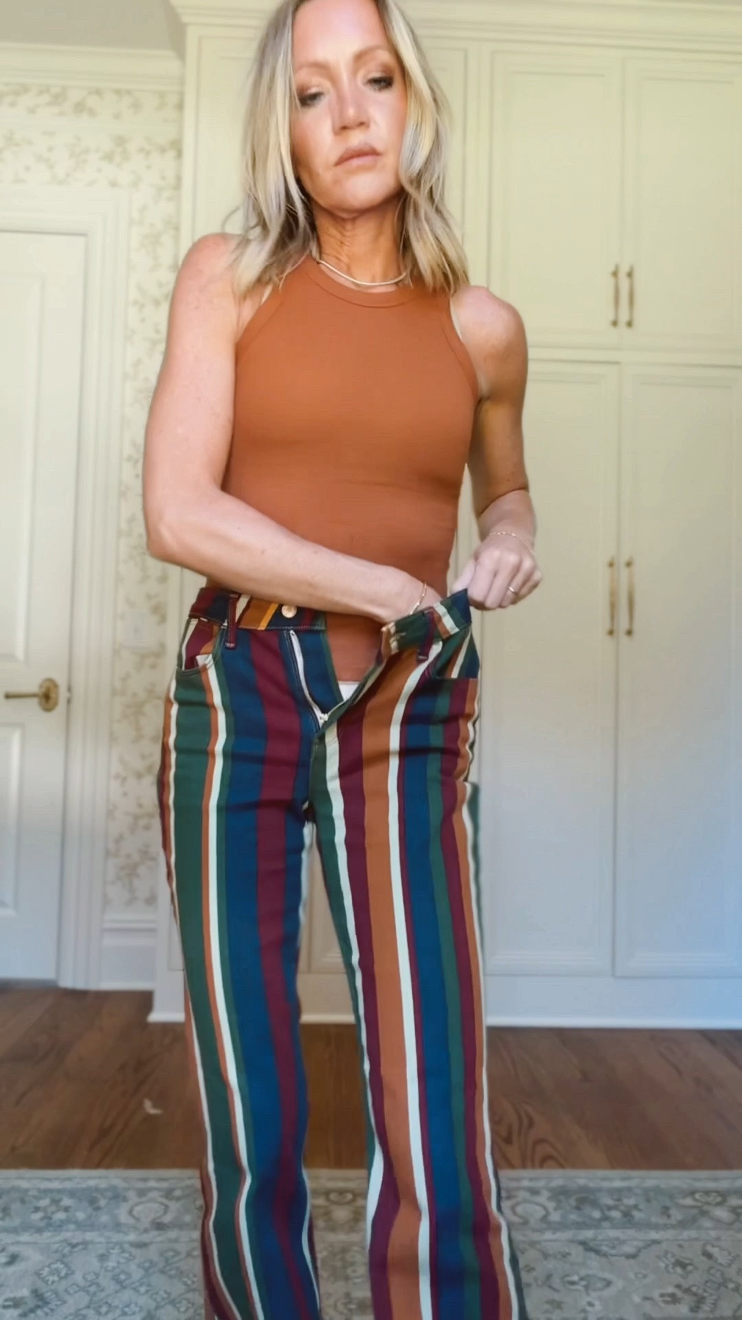 2 in jeans 
Xs in tops and sweaters
