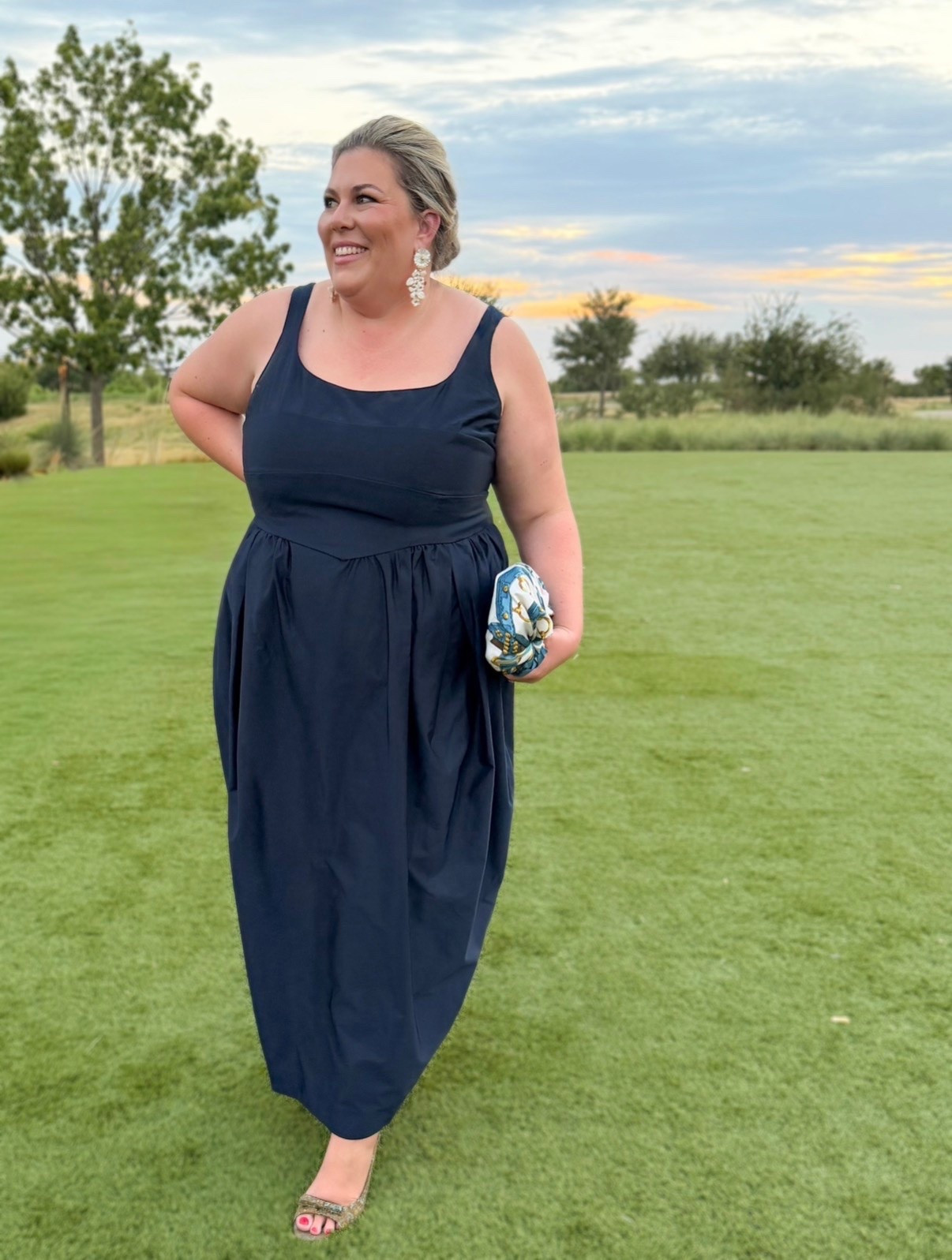 Cocktail party ready in @Eloquii - this dress comes in other colors and would be perfect as a wedding guest dress.

#LTKootd #LTKTall #LTKWedding
