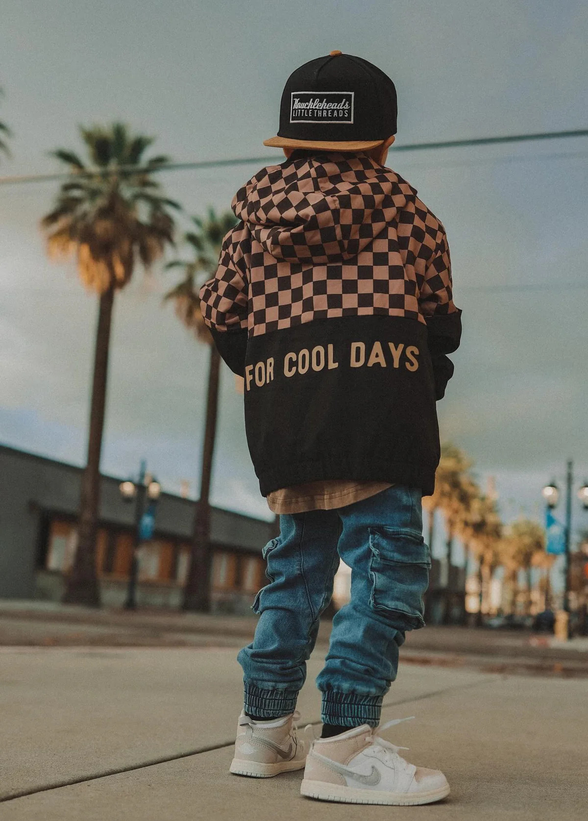 Cool Days Pullover Brown | Little Trouble