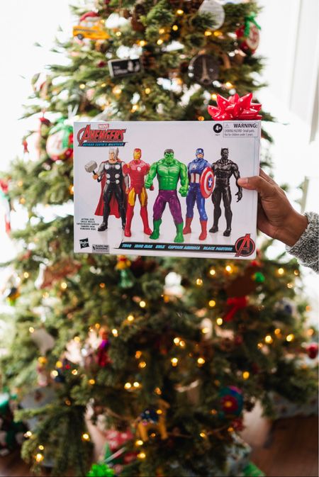 #ad Gift wrapping pro tip: Use a different wrapping paper for each person in your family! This way they know exactly which gifts are theirs and you can tailor the paper to things or characters they like! After purchasing The Marvel Avengers: Beyond Earth’s Mightiest Action Figure Set at my local @target for Hendrix, I found the perfect Avengers paper to wrap all his gifts in! Target will forever be my go-to place for kids toys and more!
#Target #TargetPartner #TargetFinds #Toys

#LTKkids #LTKfamily #LTKHoliday