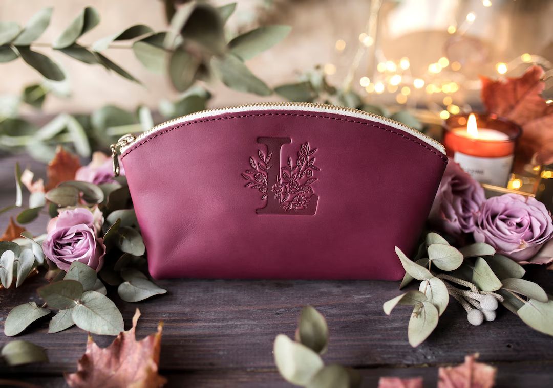 Сustom Initial Makeup Bag Bridesmaid Gift Personalized Leather - Etsy | Etsy (US)