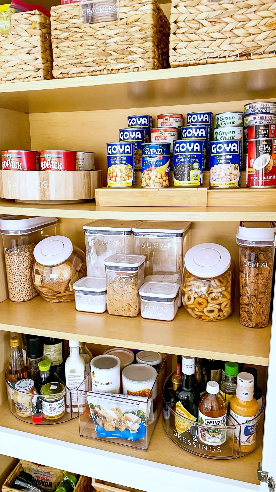One of my favorite products to use when decanting items are the Oxo Pop containers 🤩

I love that you can see how much food you have left so you always know when to buy more, saving you time and money ✨

Not only are they stackable, and come in SO MANY sizes, they also have a push-button lid to create an airtight seal that keeps your food fresh  - what could be better?! 🙌🏻🙌🏻🙌🏻

Need help choosing the right product for your pantry? We’d love to help! DM us to schedule your free consultation 💌
.
.
.
.
.
#fairfieldcountyct #westportct #fairfieldmoms #connecticutlife #stamfordmoms #westportmoms #norwalkmoms #wiltonct #connecticutliving #darienct #connecticutgram #ctsmallbusiness #203local #fairfieldcounty #fairfieldcountymoms #greenwichmoms #newcanaanct #newcanaanmoms #thecontainerstore #fairfieldct #westchestercounty #greenwichct #professionalorganizer #westonmoms #getorganized 

#LTKfamily #LTKhome #LTKfindsunder50