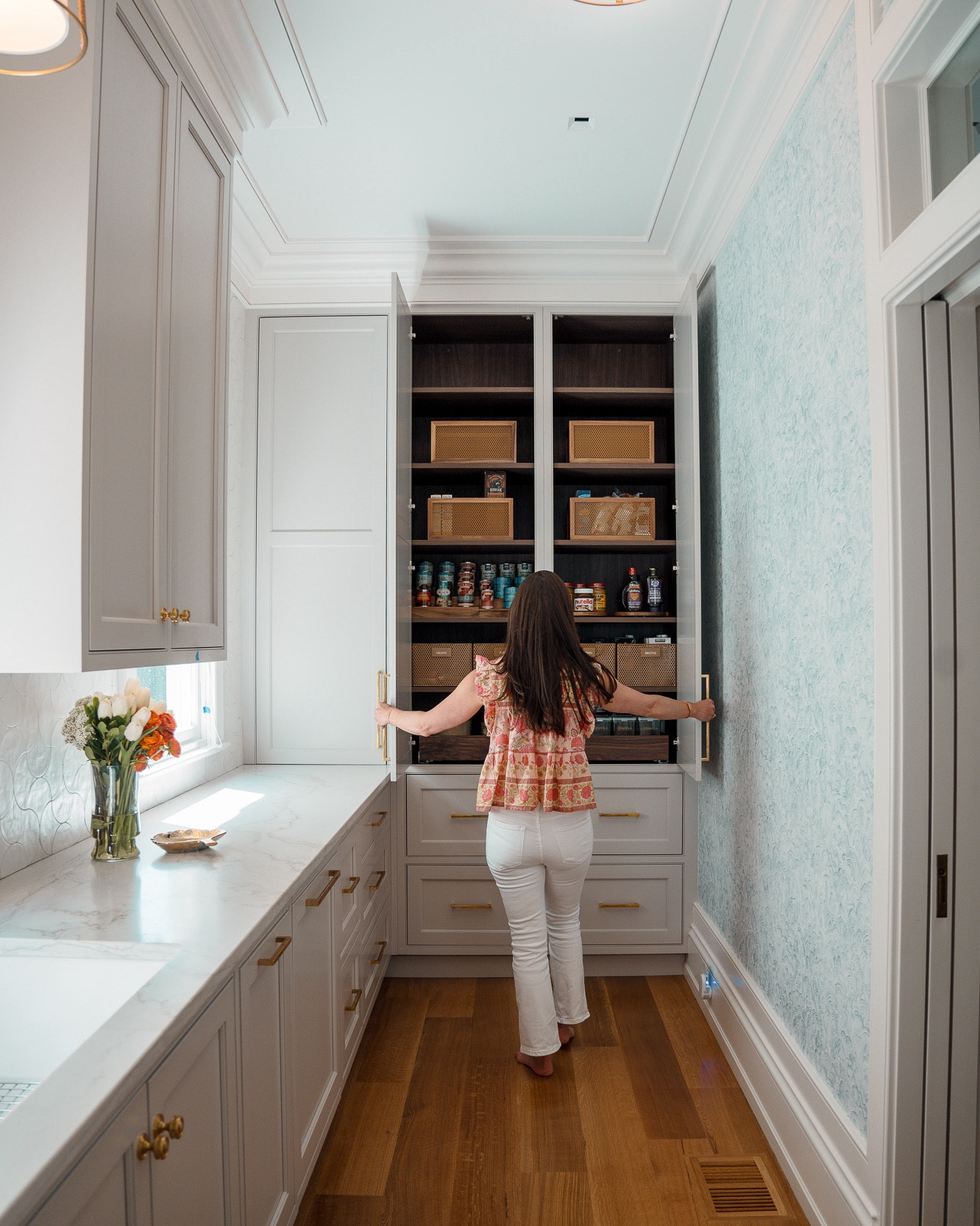Gorgeous pantry organization at #thegsdowntowndreamer #homeorganization #pantryorganization #pantrygoals #pantrydesign

#LTKhome #LTKfindsunder50 #LTKfamily