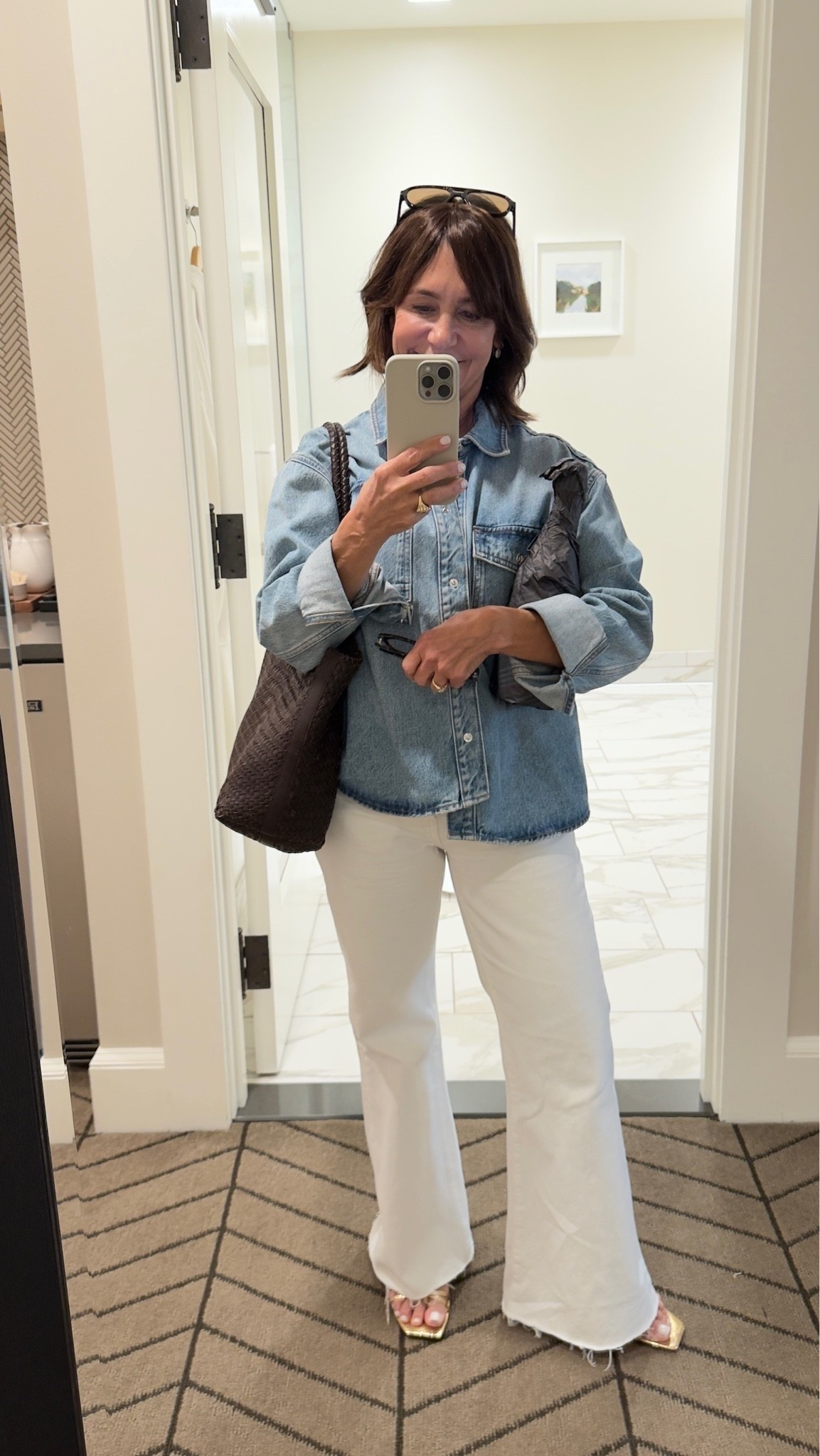 Casual outfit inspo 🌸 I love this denim top so much. The fit is super cool. :) I’m wearing size xs.

#LTKSeasonal #LTKootd #LTKOver40
