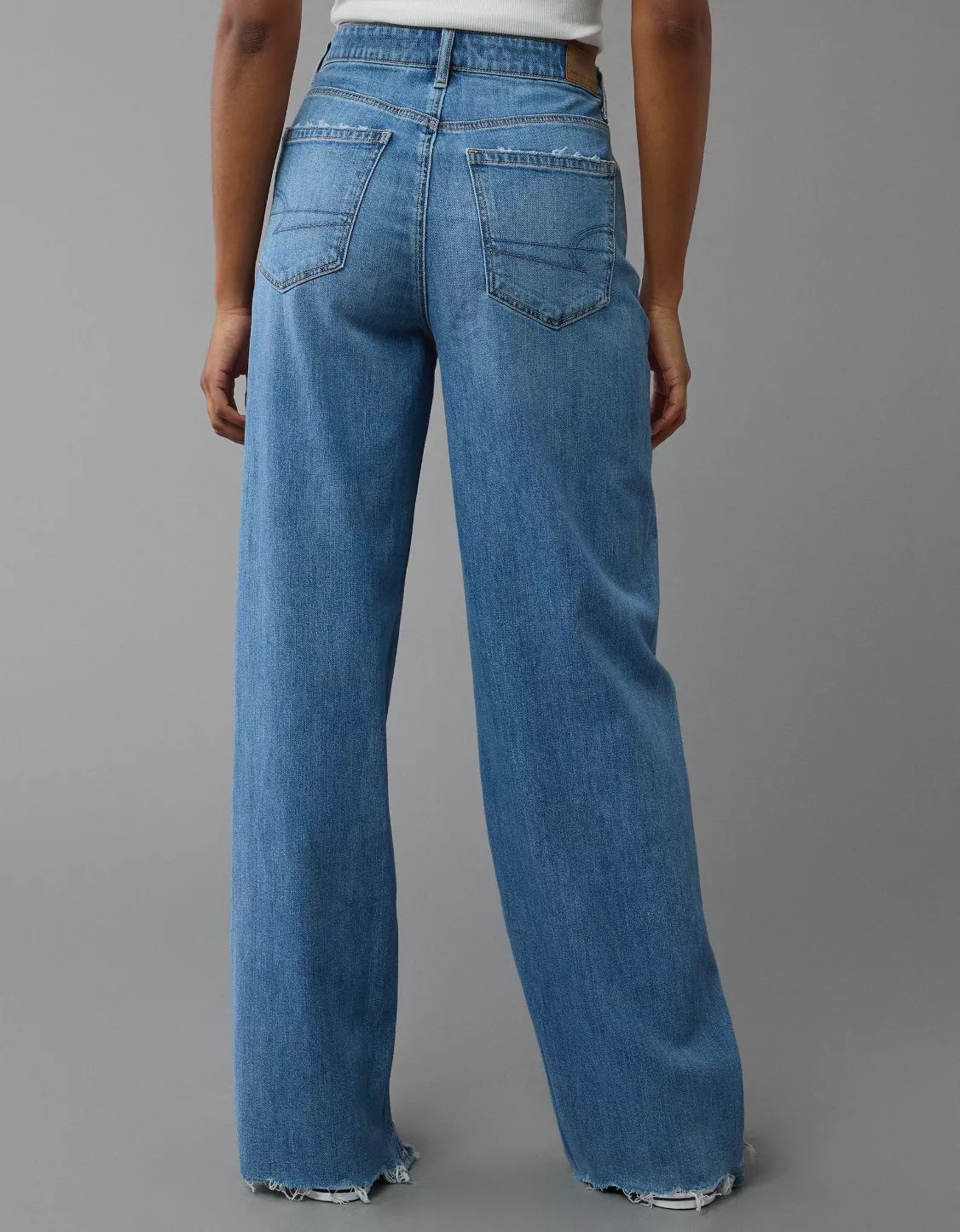 AE Dreamy Drape Stretch Super High-Waisted Baggy Wide-Leg Jean | American Eagle Outfitters (US & CA)