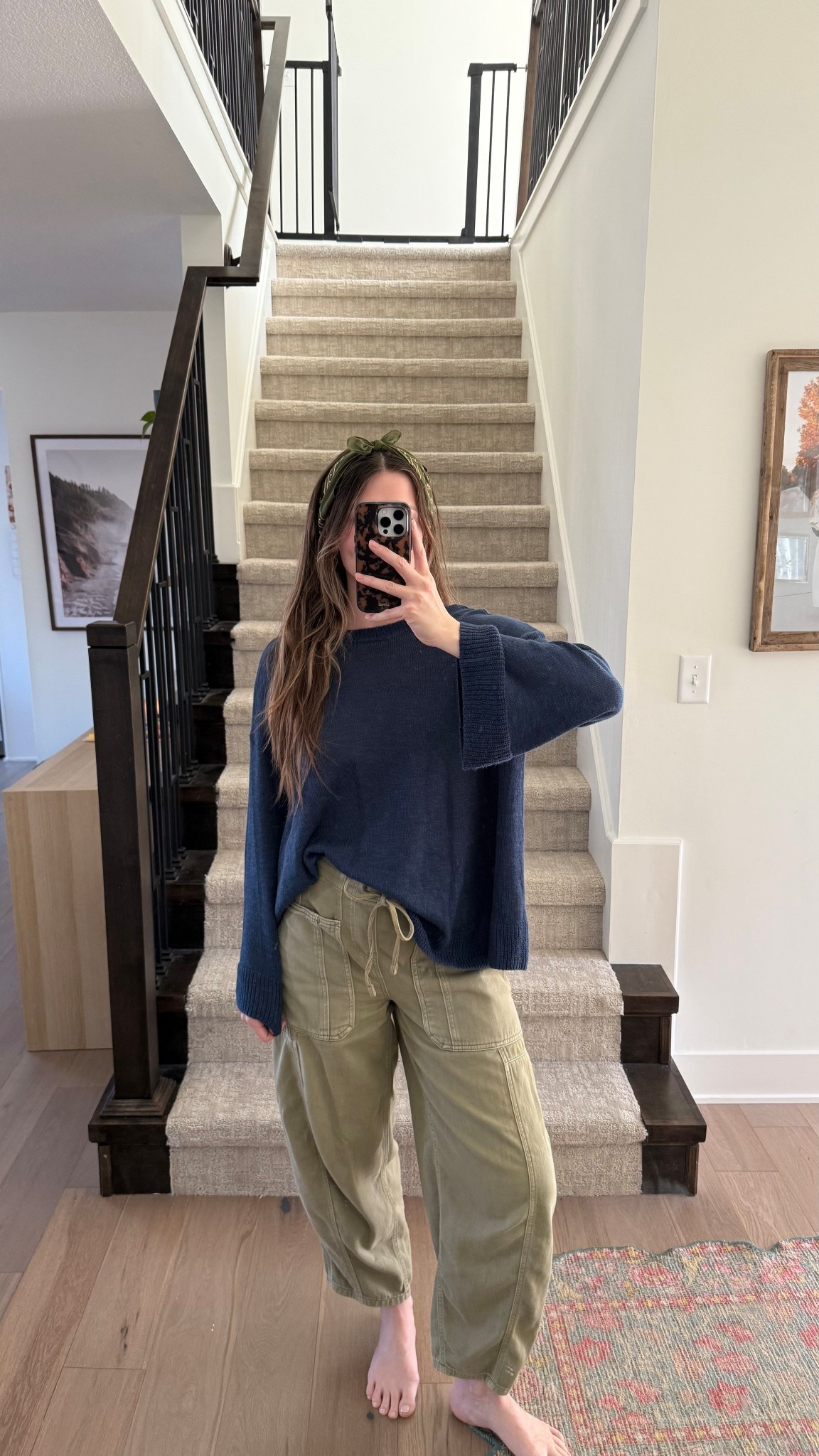 most worn top lately, love that it’s reversible and so comfy and lightweight! Some of my favorite pants just restocked! Wearing an xs in both

#LTKootd