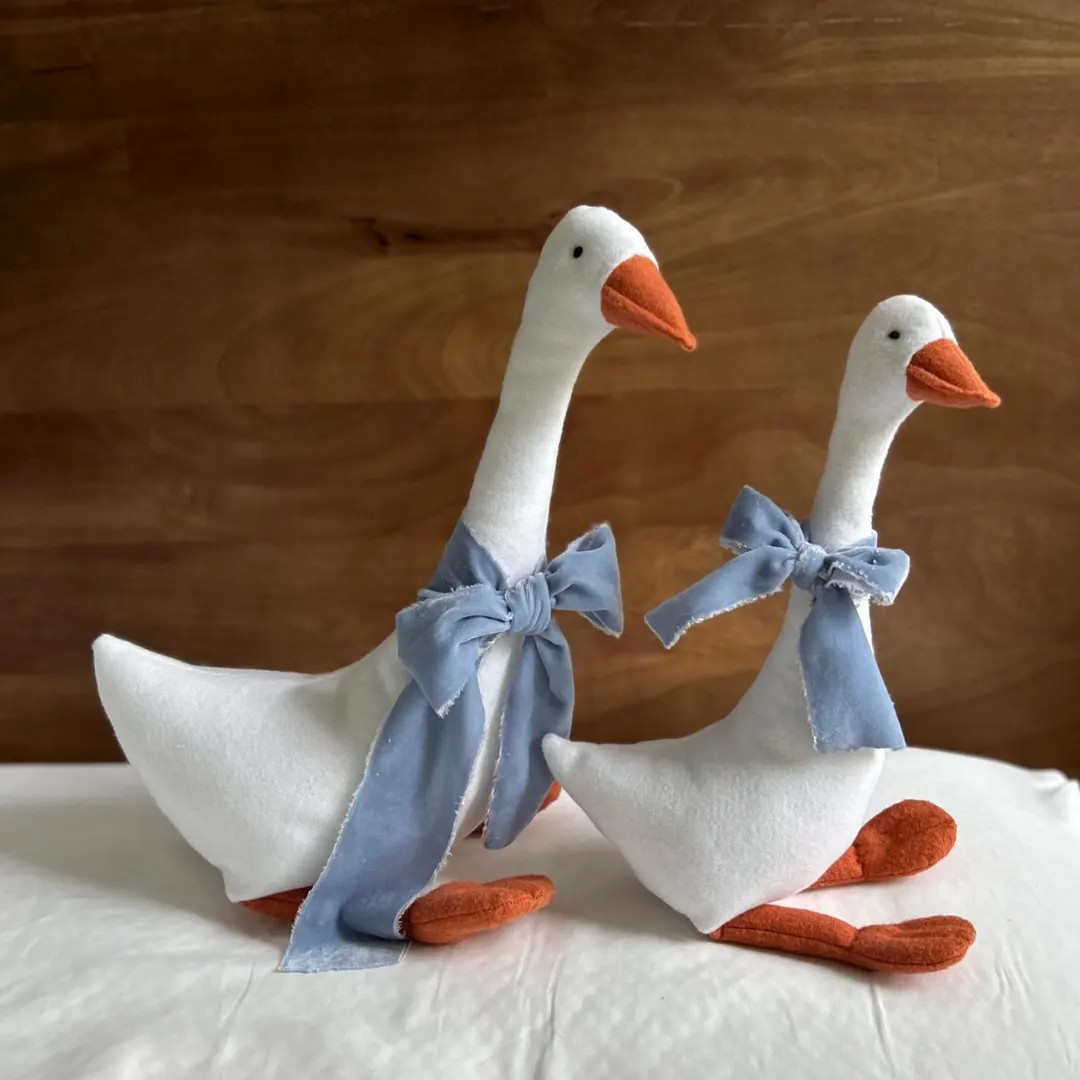 Hand-sewn Goose Plush – Soft Stuffed Animal – Felt Fabric Goose – Handmade Farmhouse Toy ... | Etsy (US)