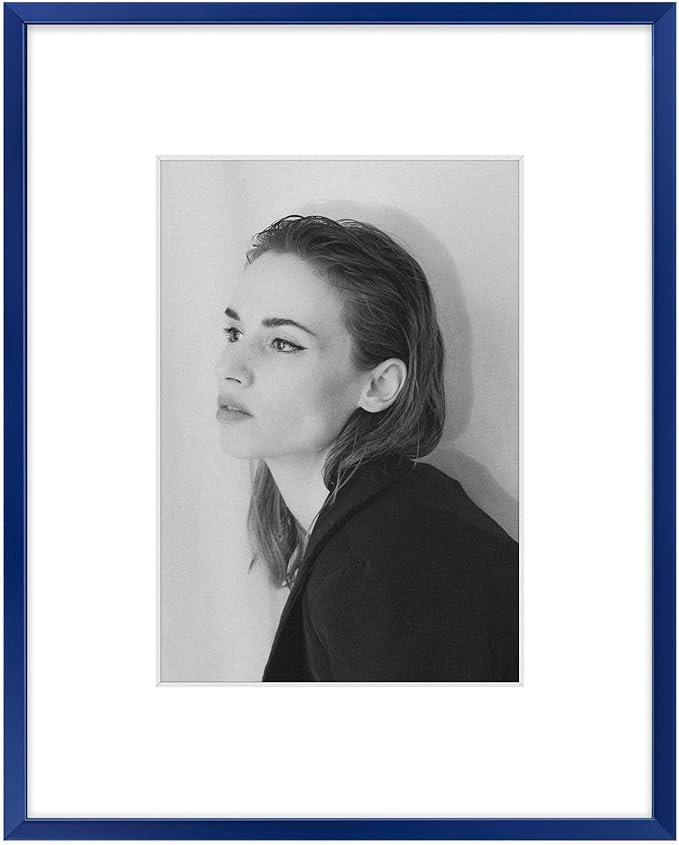 Golden State Art 8x10 Aluminum Picture Frame - Professional Gallery Wall Frame With 5x7 Mat, Scra... | Amazon (US)