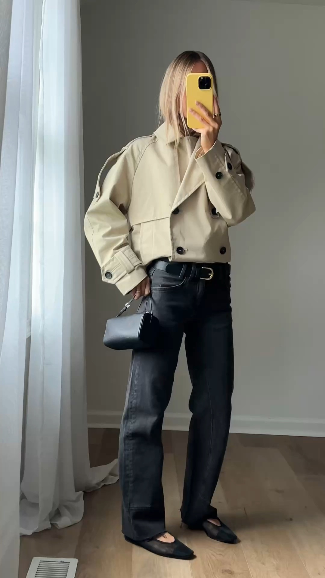 Trench coat is from Zara but sold out. I listed similar ones here 🖤

#LTKgrwm #LTKootd