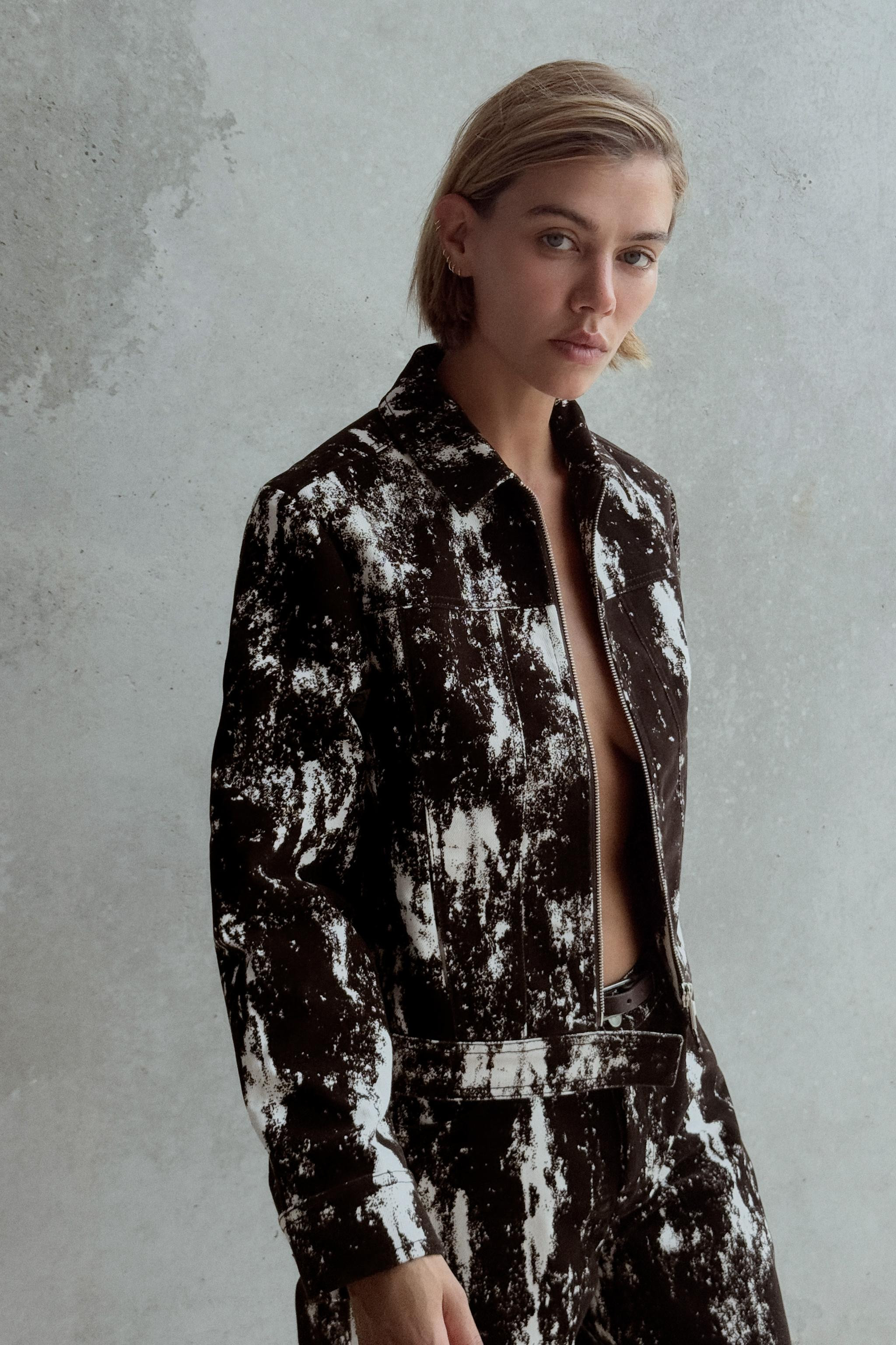 ANIMAL PRINT FLOCKED JACKET | Zara US