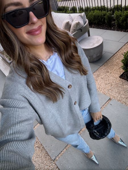 Spring outfit inspo. My cardigan is an Amazon find & comes in 10+ colors.It has a great oversized fit! I'm wearing a size S in the cardigan & tee & a size 25 in the jeans. // Abercrombie, Amazon fashion, spring outfit, spring fashion

#LTKstyletip #LTKfindsunder50