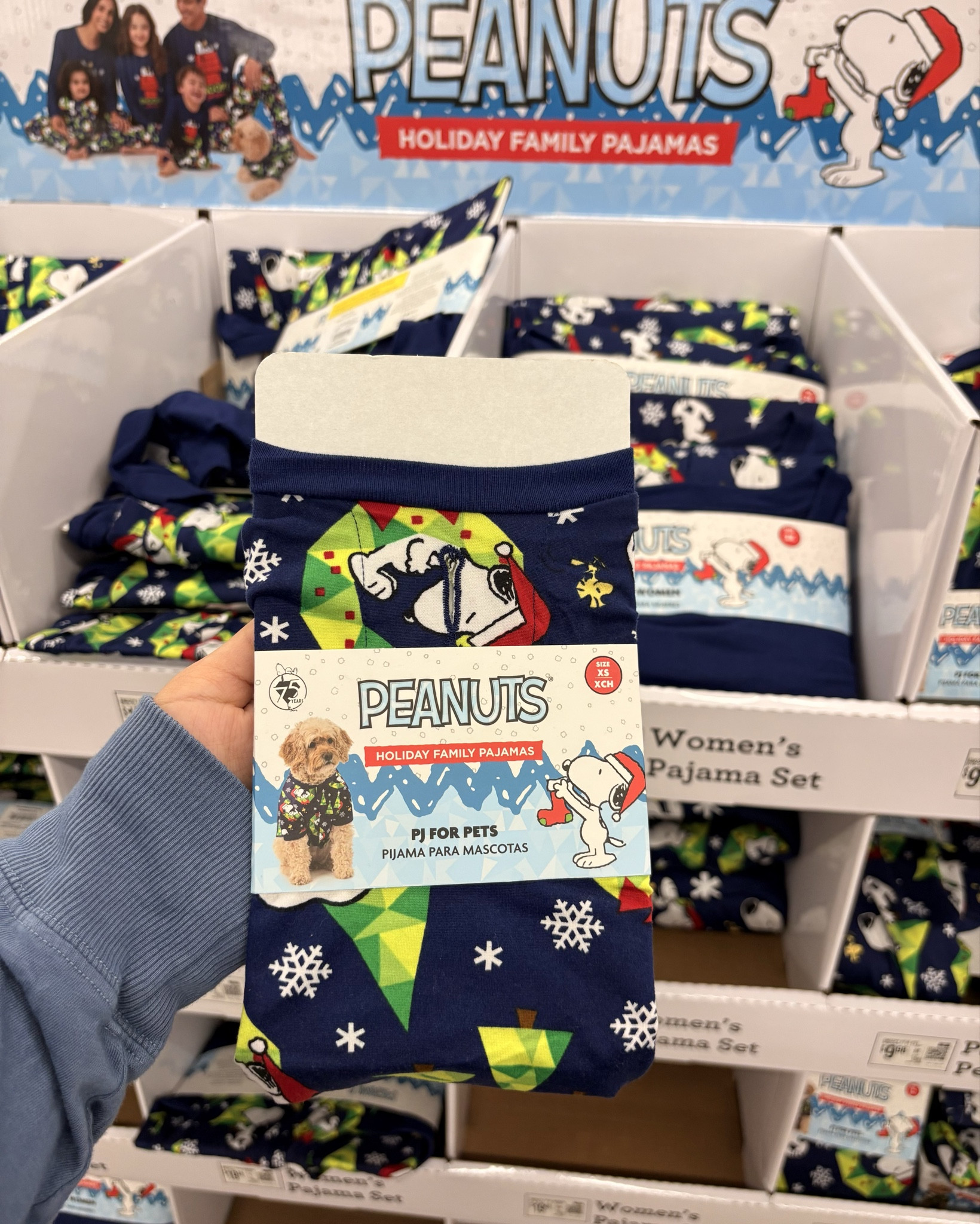 Snoopy Season Family Matching Pajamas at Walmart 

#pajamas #walmart #snoopy #peanuts #walmart #xmas #christmas #walmartfinds

#LTKHoliday #LTKSeasonal #LTKGiftGuide