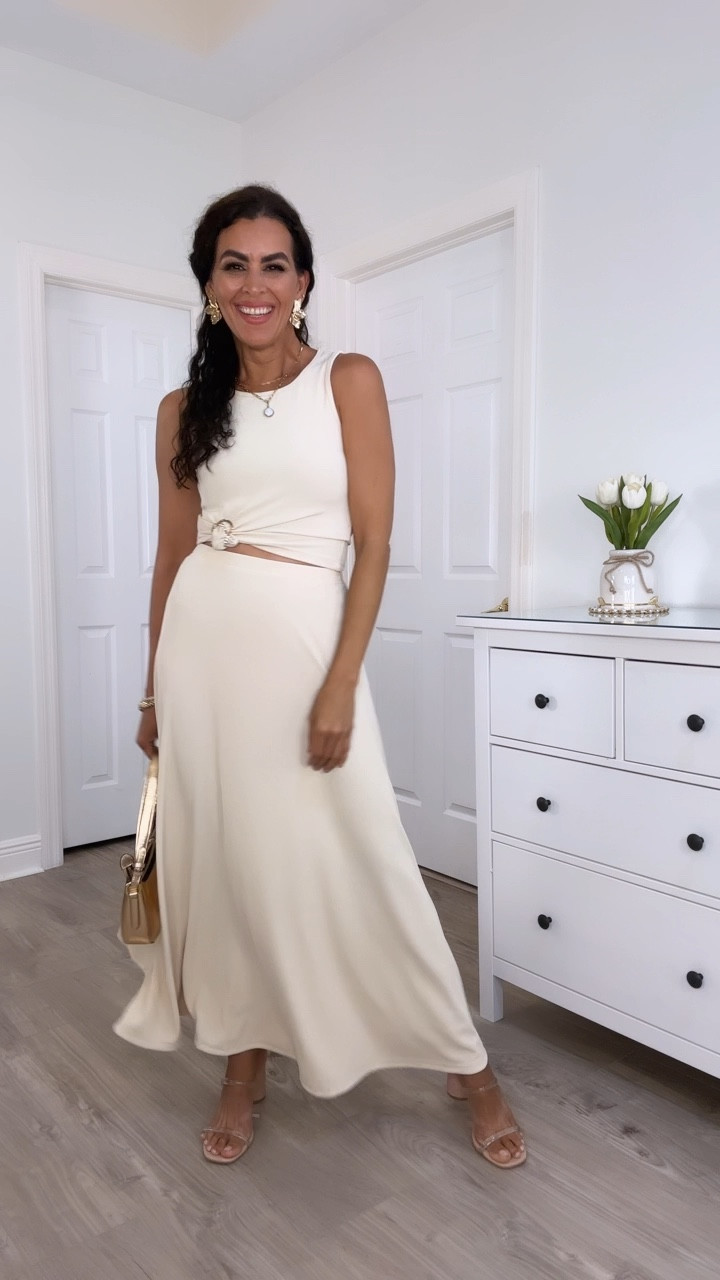 Size S in both sets. TTS. 