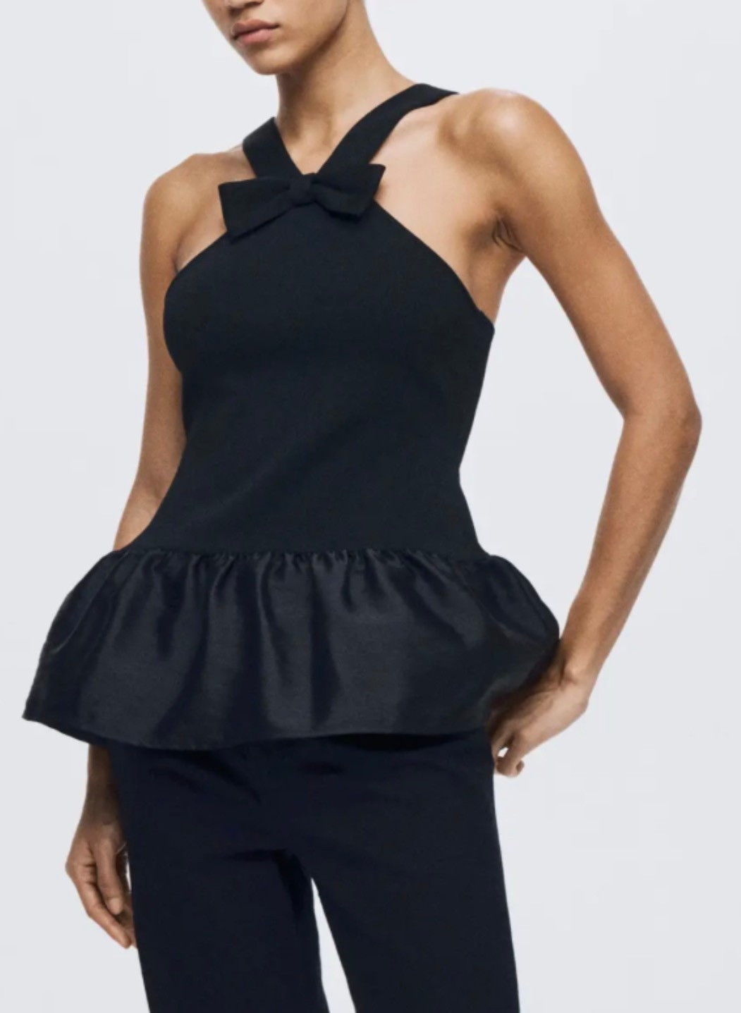 Black halter top
H&M


#LTKSeasonal #LTKootd