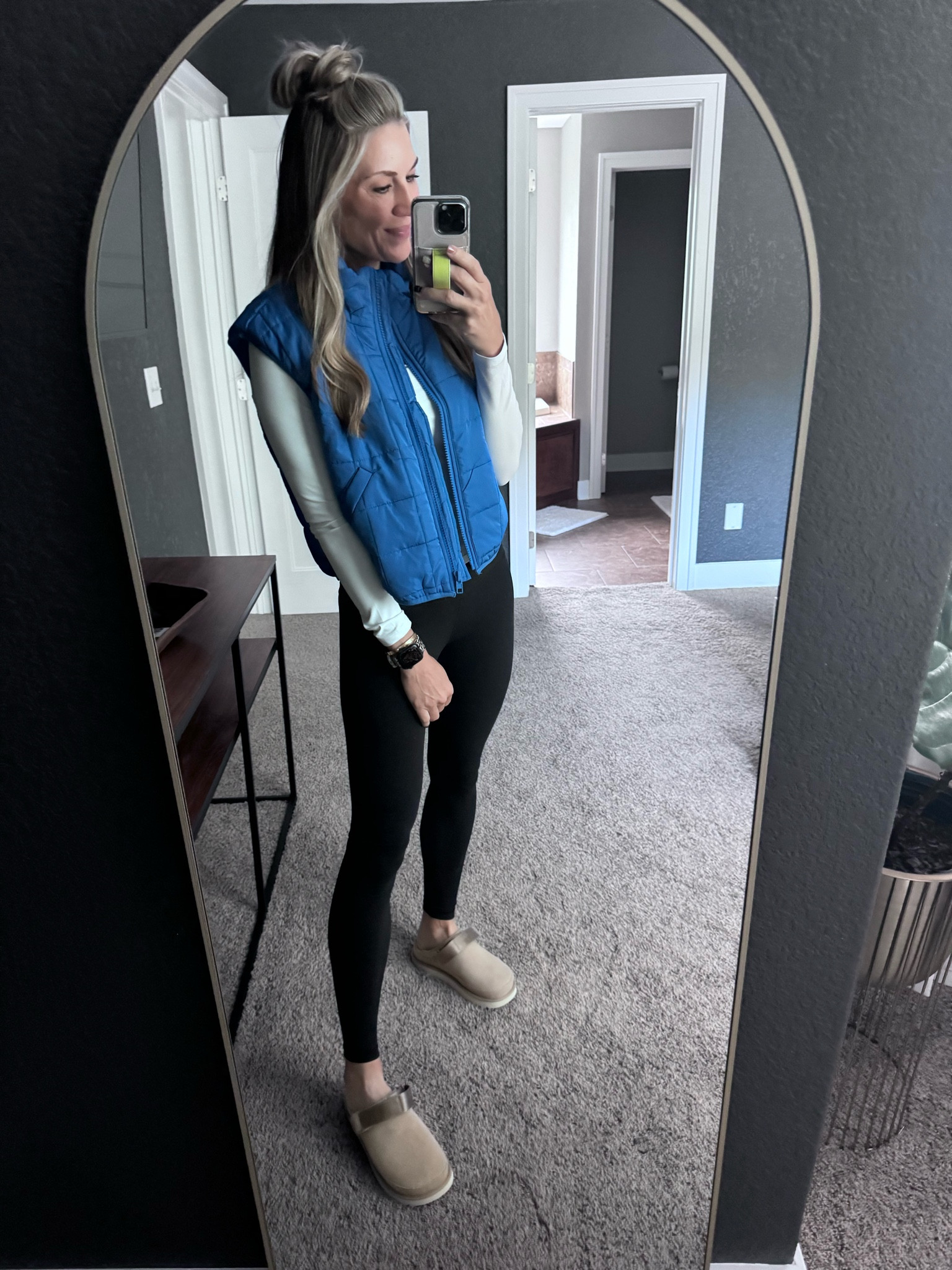 The sock debate. Socks or no?

#LTKFindsUnder50 #LTKShoeCrush #LTKStyleTip