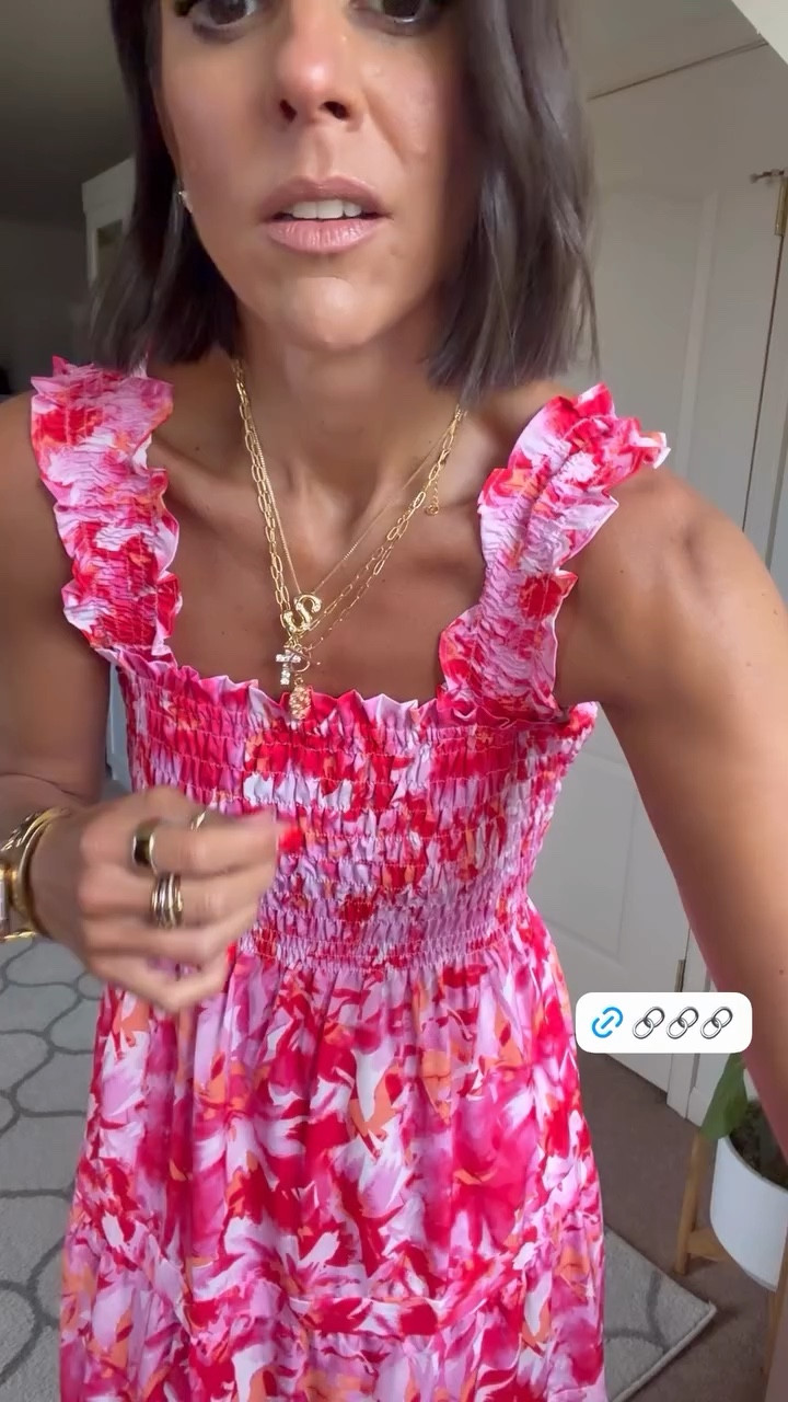 Size small in dress 

#LTKdayinmylife #LTKootd #LTKSeasonal