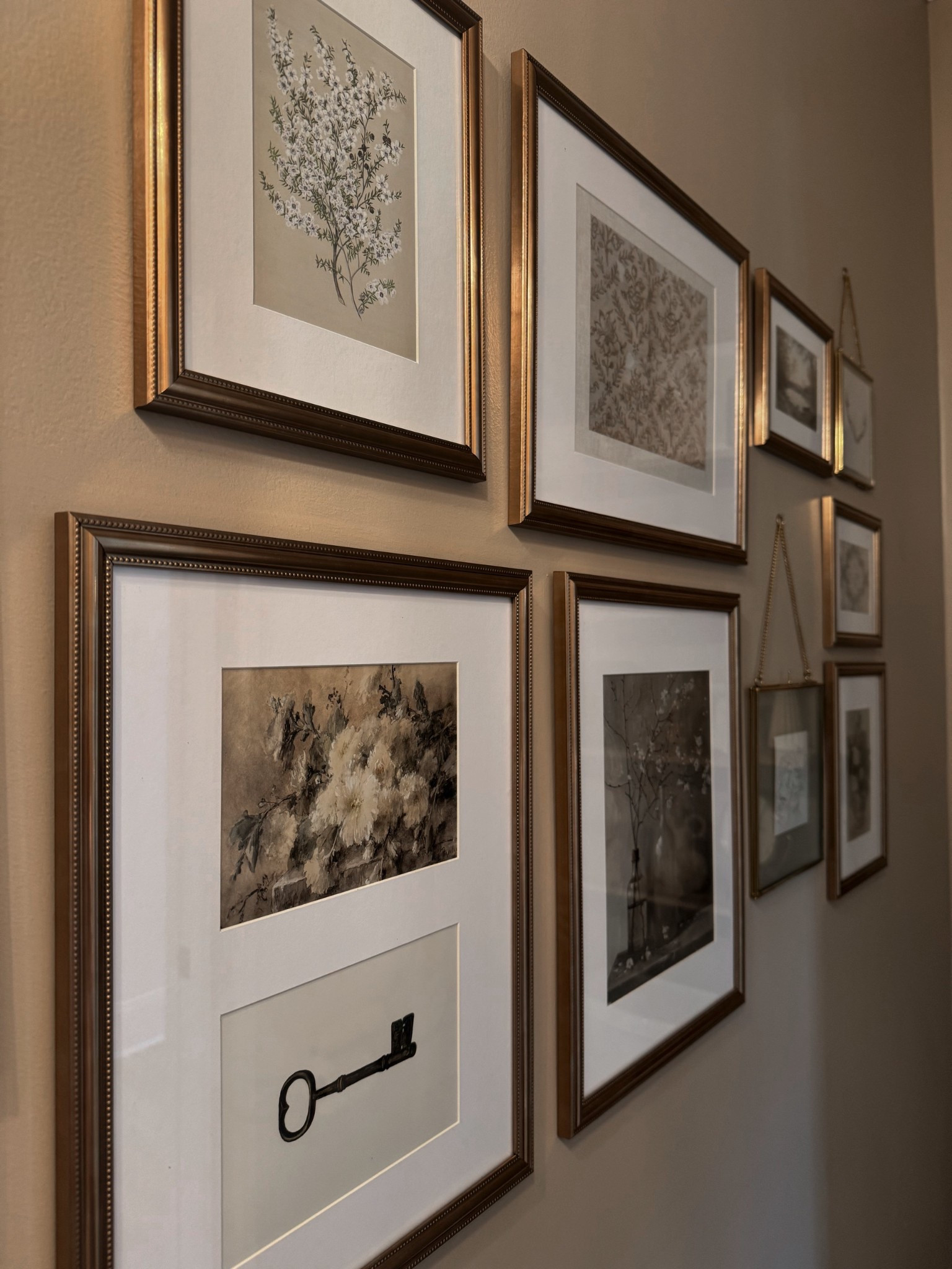 One of my fave gallery walls to play with🤎😌🖼️ I just swap out the prints from Etsy! SO MANY amazing options! Still love these Home Depot frames too!

I used some individual here + a bundle that had tons & I selected some from there! 🫶🏼

Home decor / bathroom / gallery / neutrals / cozy / warm tones / florals / Holley Gabrielle  

#LTKHome #LTKSeasonal #LTKFindsUnder50