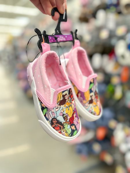 Toddler Girl Character Shoes at Walmartt


#LTKKids #LTKShoeCrush