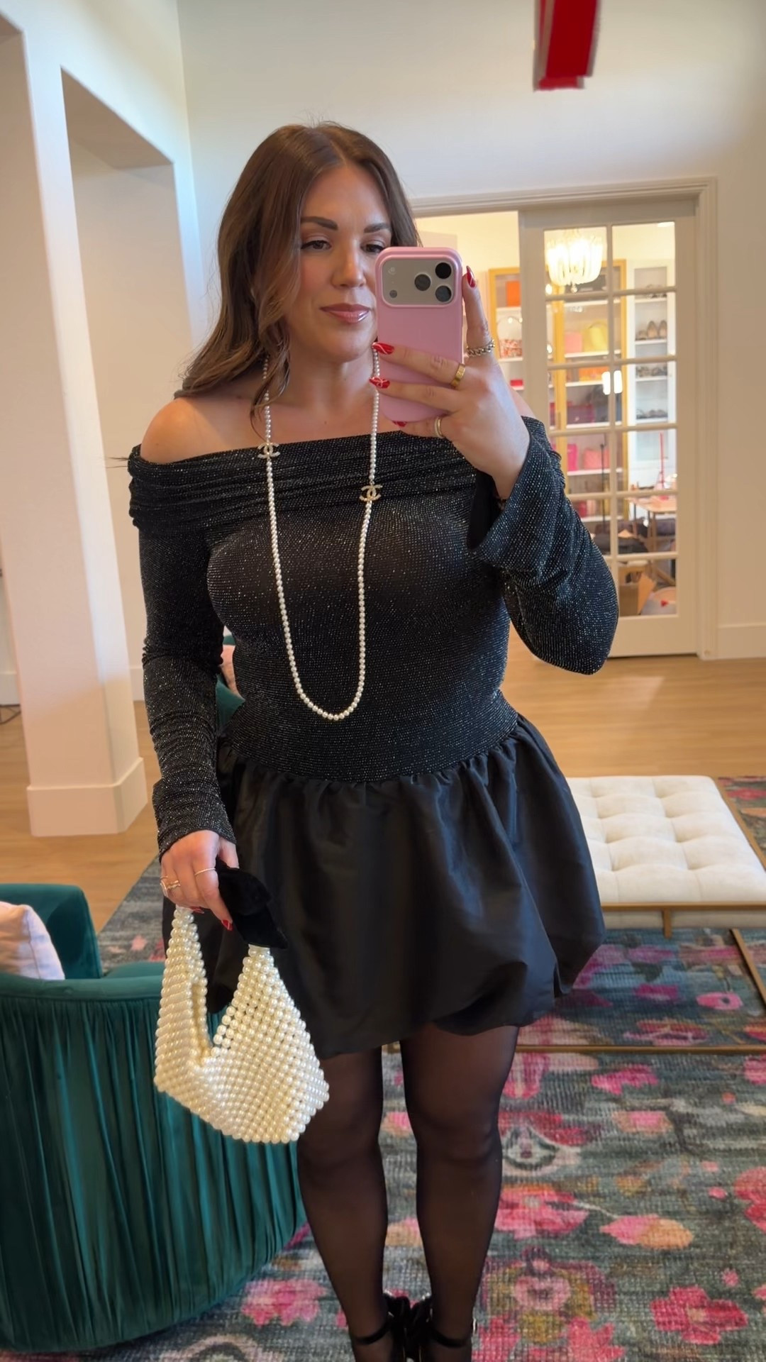 curvy midsize look for NYE! 🖤 wearing size xl in shimmer bubble dress 

#LTKHoliday #LTKMidsize #LTKSeasonal