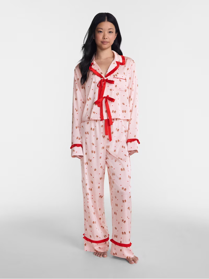No Boundaries Holiday Satin Top and Pants Sleepwear Set, 2 Piece, Women's XS-XXL | Walmart (US)