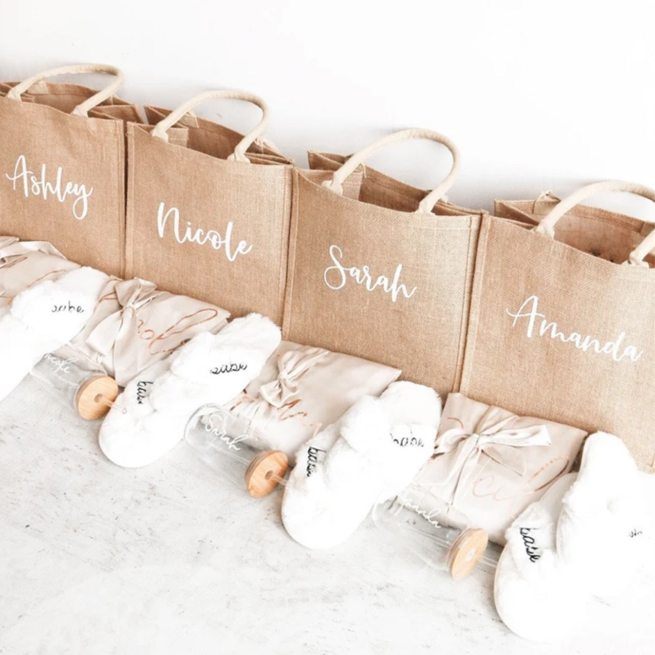 Bridesmaid Tote Bags from ModParty

Personalized Burlap Totes | Bridesmaid Proposal Bags | Tote Bag With Name | Matching Bridesmaid Totes | bridesmaid slippers | matching robes | iced coffee mug | gift ideas for bridesmaids | bridal party 

#LTKwedding #LTKSpringSale