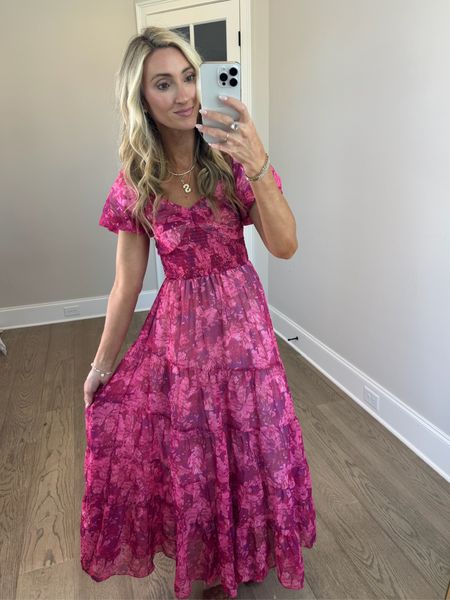 Can you believe this maxi dress is Amazon?? Such great quality and would be so cute with cowgirl boots for a country concert! 

#LTKSeasonal #LTKStyleTip