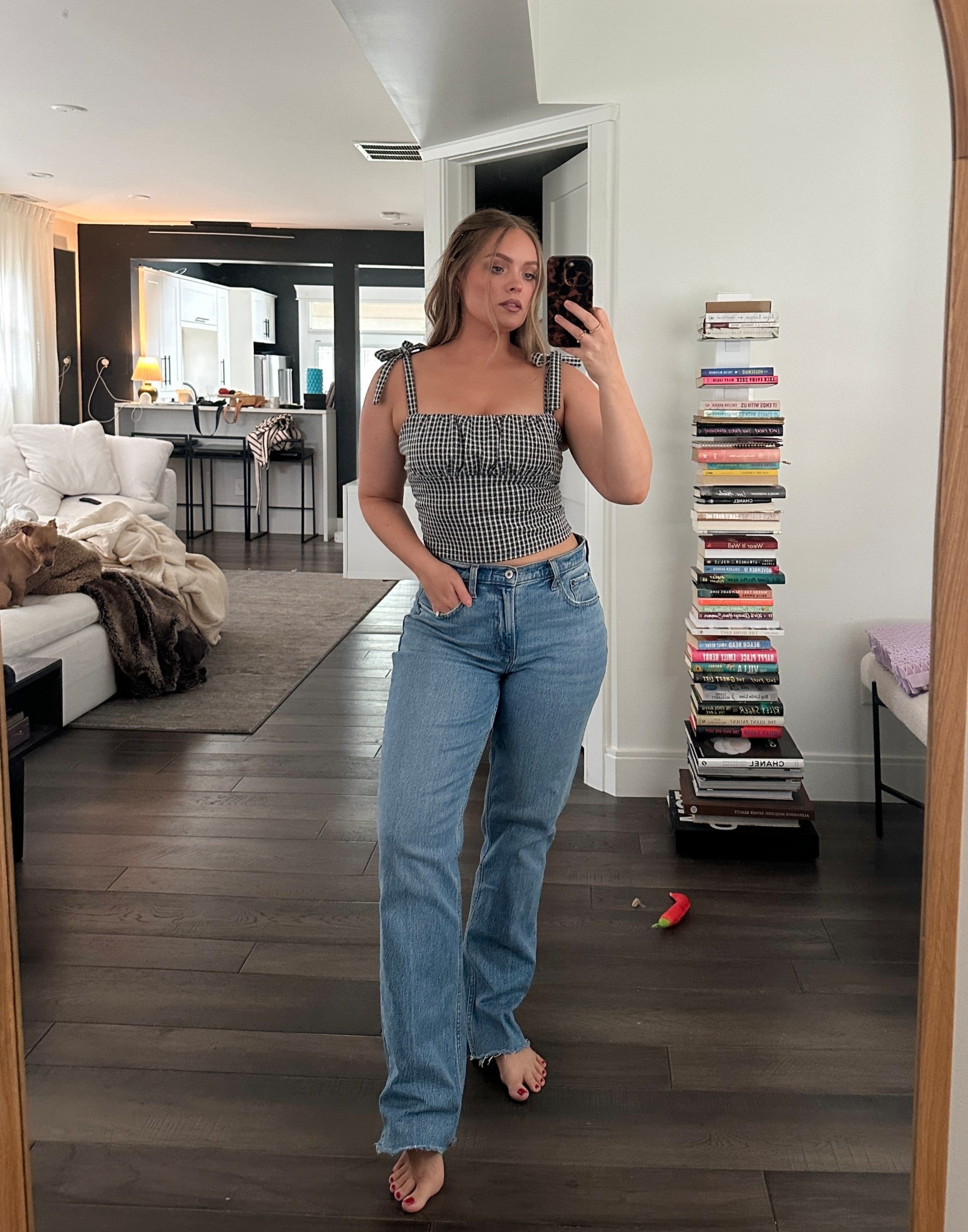 Summer ootd 🖤 tank size M, jeans size 6

#LTKSaleAlert #LTKPetite #LTKStyleTip