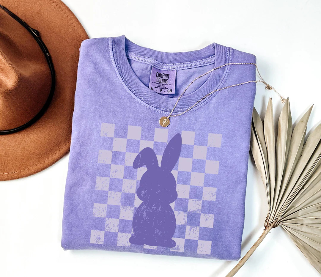 Comfort Colors® Retro Easter Bunny Shirt, Womens Easter Shirt, Cute Bunny Shirt, Rabbit Shirt, H... | Etsy (US)