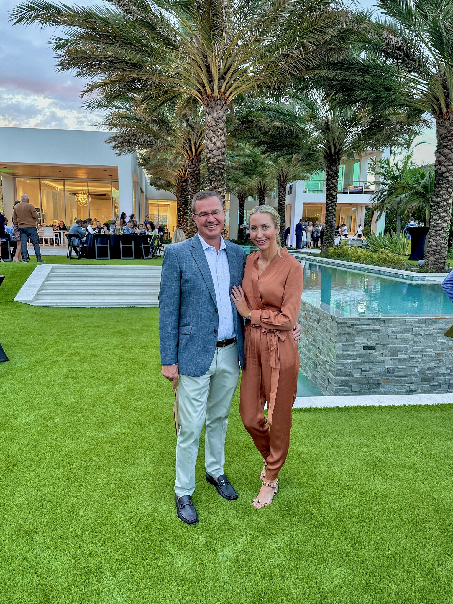 Jumpsuit size XS



#LTKHoliday #LTKwedding #LTKparties