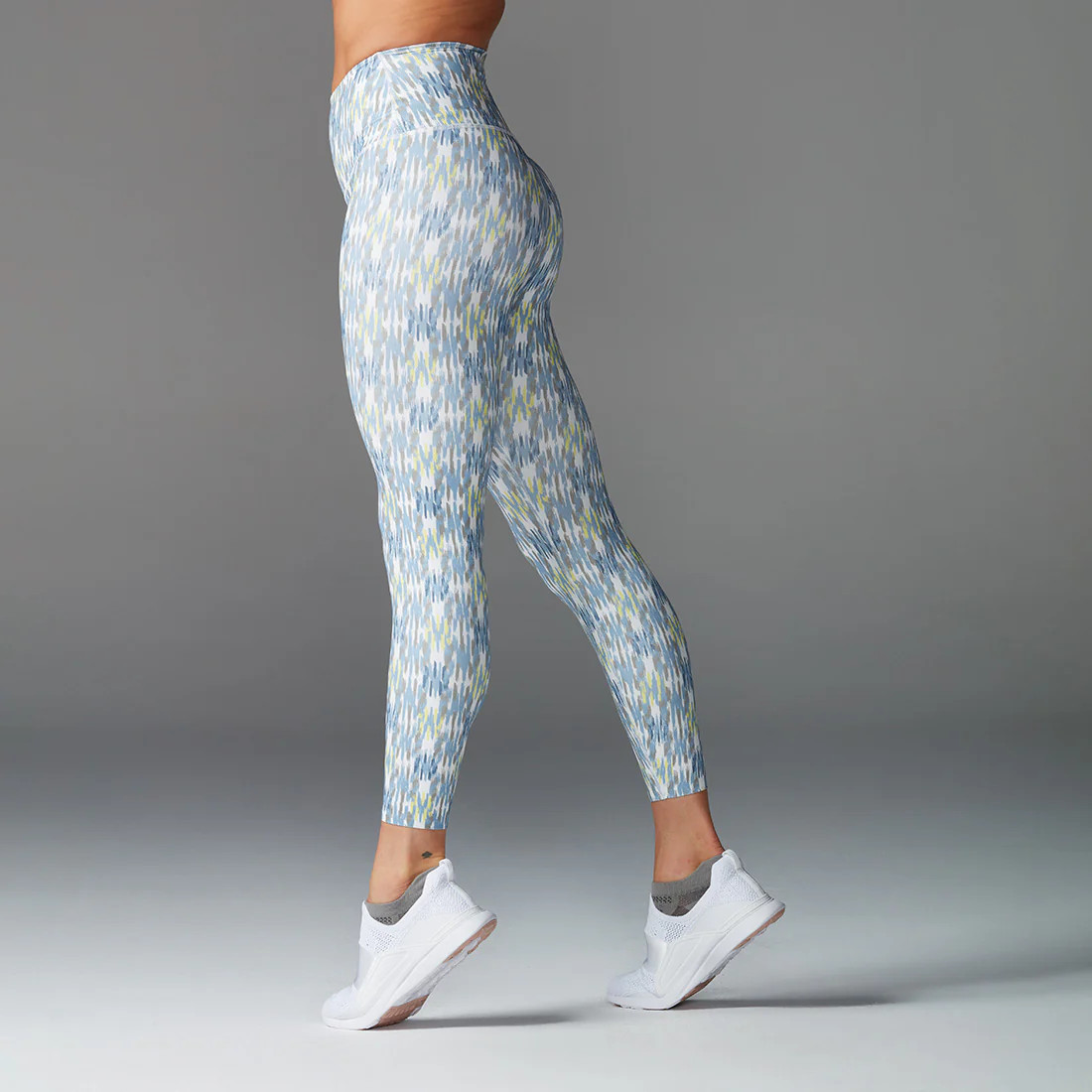 High Waisted 7/8 Leggings * | Tavi