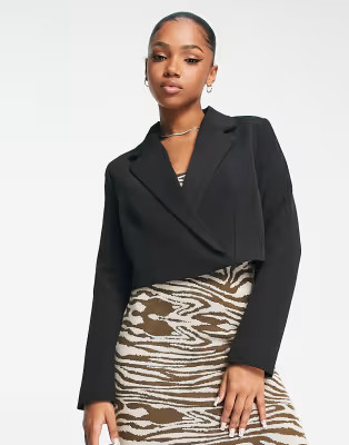 New Look cropped blazer in black | ASOS (Global)