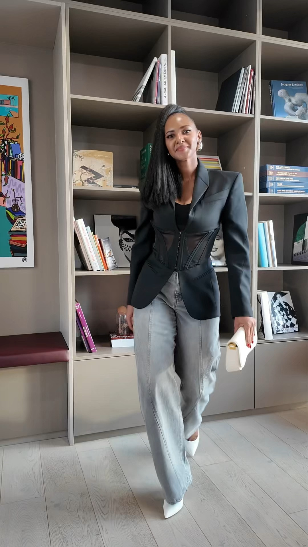 Stepping outside the comfort zone with “balloon” jeans — fashion is all about discovery and daring new looks.


#LTKstyletip #LTKeurope #LTKautumn