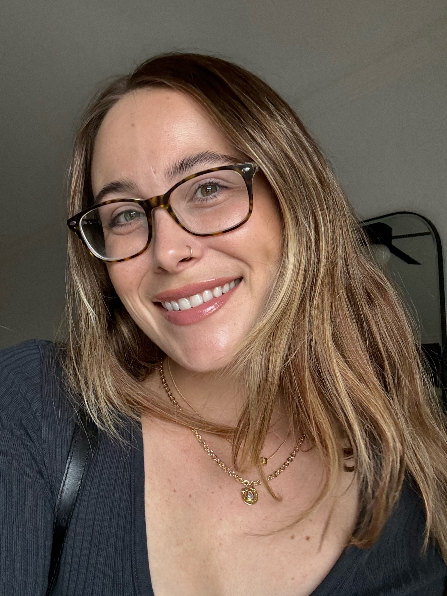 Current fave quick glowy look! Lip combo of my dreams


#LTKstyletip #LTKbeauty #LTKmidsize