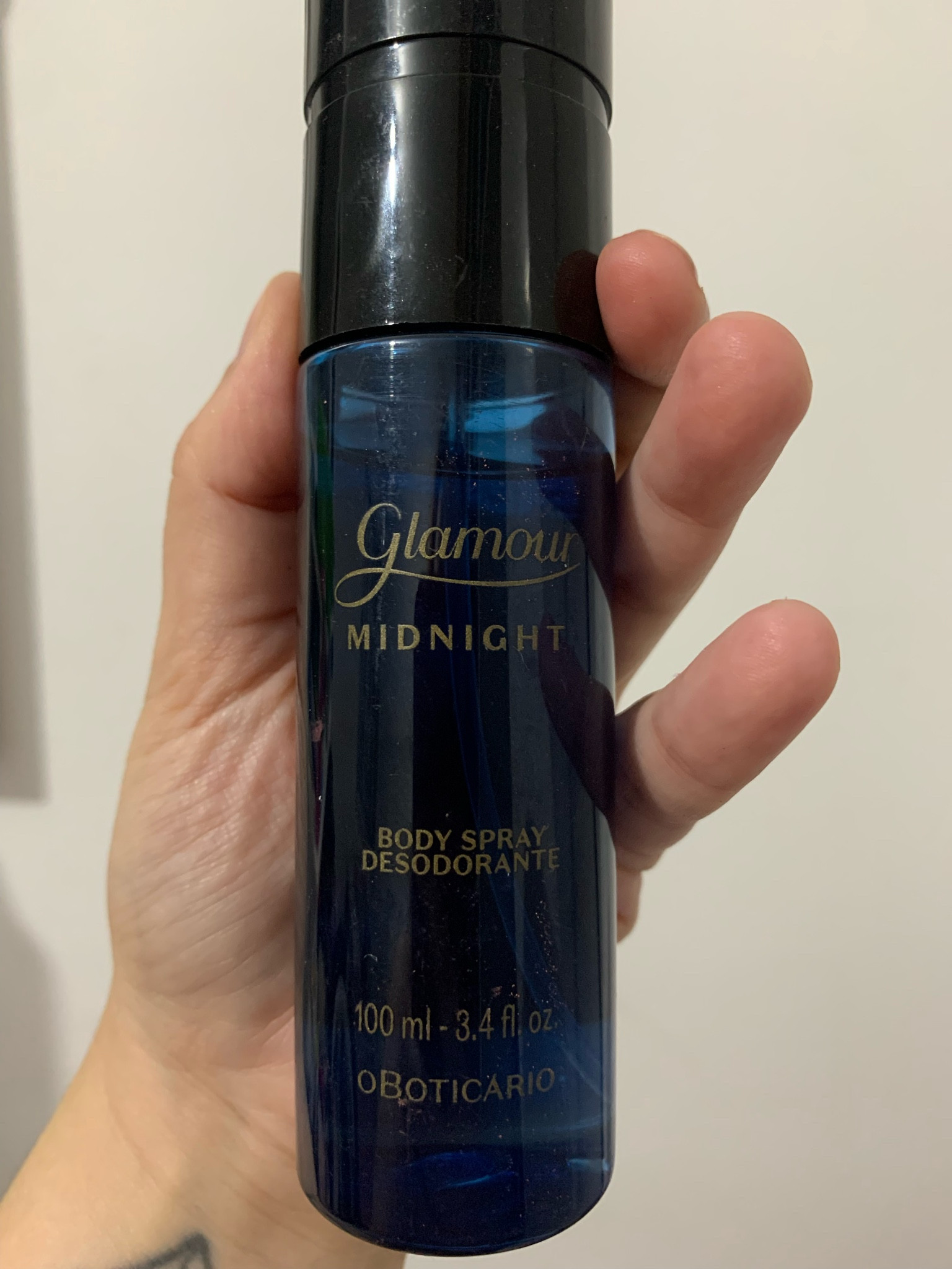 Para as gatas que amam cheiros envolventes, mas têm dor de cabeça.

Esse body splash tem a fragrância do perfume Glamour Midnight que é MUITO sexy e envolvente, mas tem uma leveza que faz com que seja possível usar mesmo durante o dia. Eu simplesmente amei! #LTKPerfume #LTKOBoticario 

#LTKbeauty #LTKbrasil