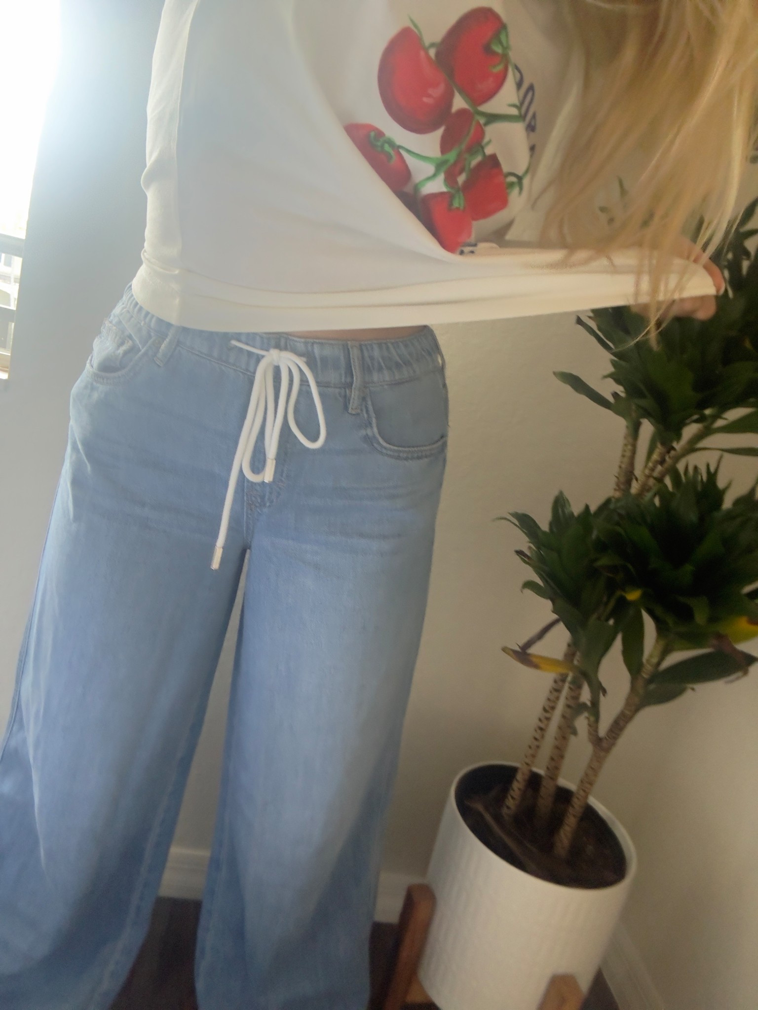 Jeans that fit like sweatpants. I can get used to this!! 

#LTKFindsUnder50 #LTKFindsUnder100 #LTKSaleAlert