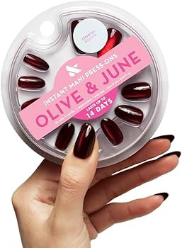 Olive & June Instant Mani Press On Nails (Glue) | 42 Fake Nails, 21 Sizes | Non-Toxic, Long-Lasti... | Amazon (US)