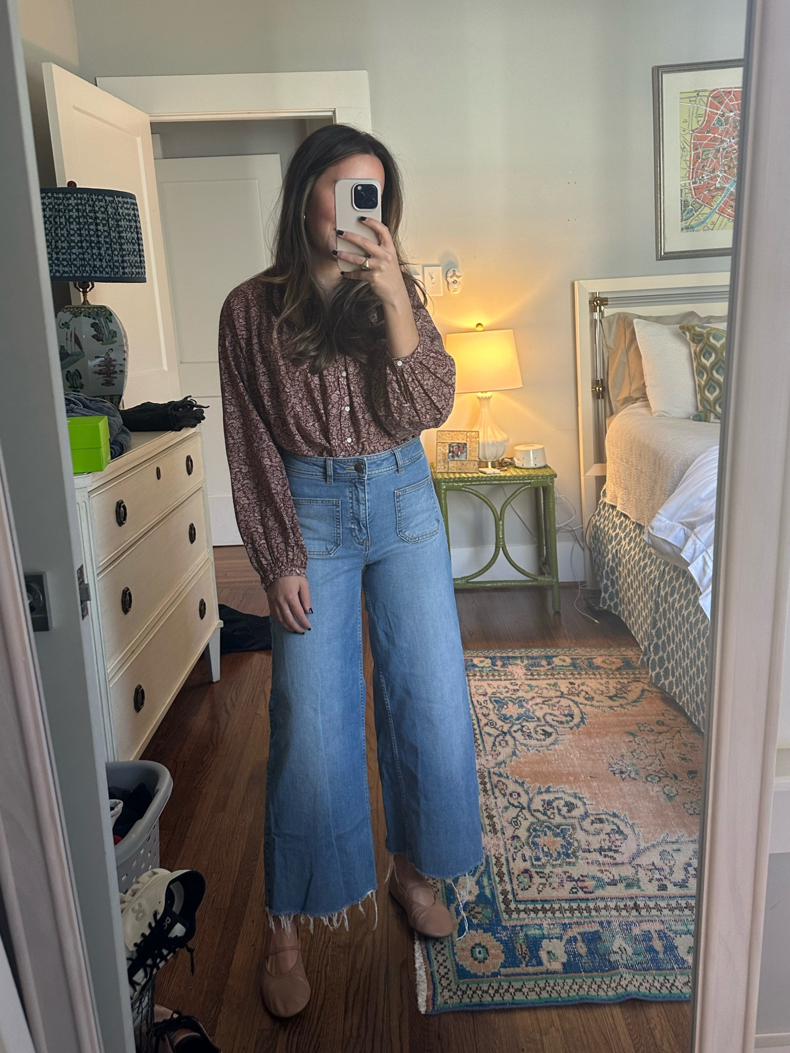 Doen floral top (old, similar linked) and wide leg jeans (similar linked) with neutral ballet flats