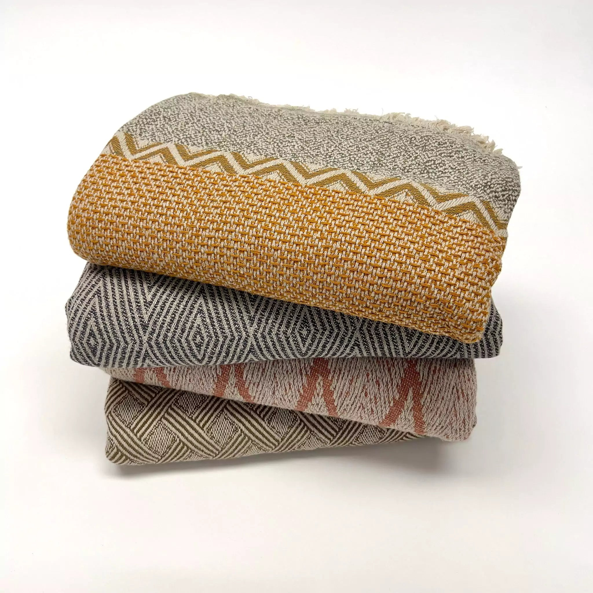 Dylan Throw Blankets Iron Gray/Light Blue | The Loomia