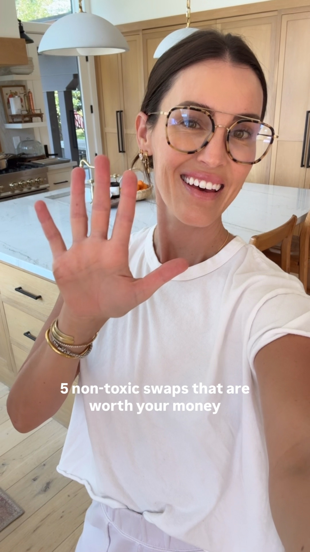 5 non-toxic swaps that are worth your money! Simple swaps that make a BIG difference👇🏻
+ stainless steel pots & pans🍳
+ full spectrum light bulbs🥺💡
+ stainless steel coffee maker☕️
+ bamboo TP🧻
+ organic cotton sheets🛏️

#LTKHome #LTKfitnessgoals
