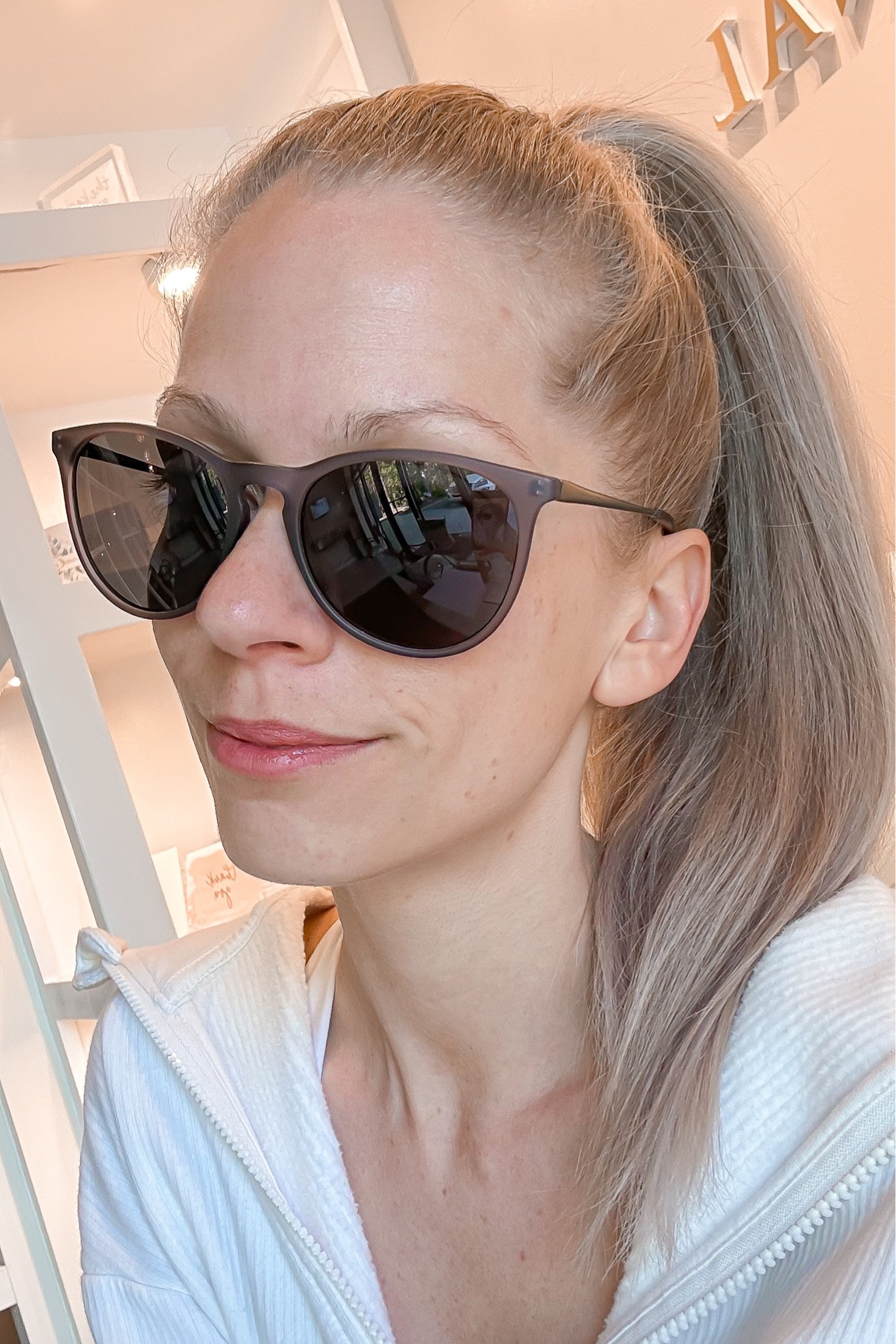 Loving my new sunglasses from Target! I can’t believe they’re only $15!

#LTKunder50 #LTKSeasonal #LTKtravel