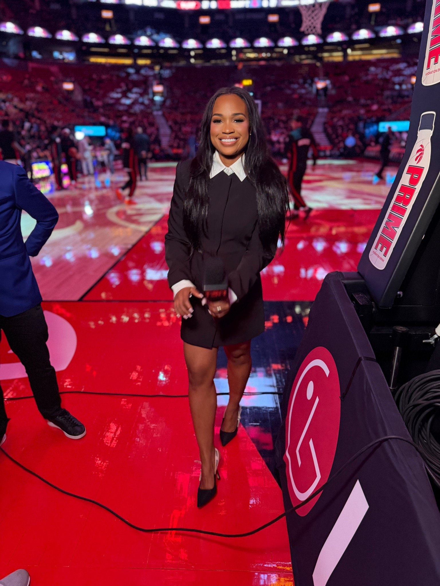 Home Opener 🏀

#LTKfall #LTKcanada #LTKworkwear