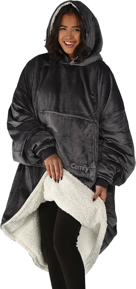THE COMFY Original | Oversized Microfiber & Sherpa Wearable Blanket with Zipper, Seen On Shark Ta... | Amazon (US)