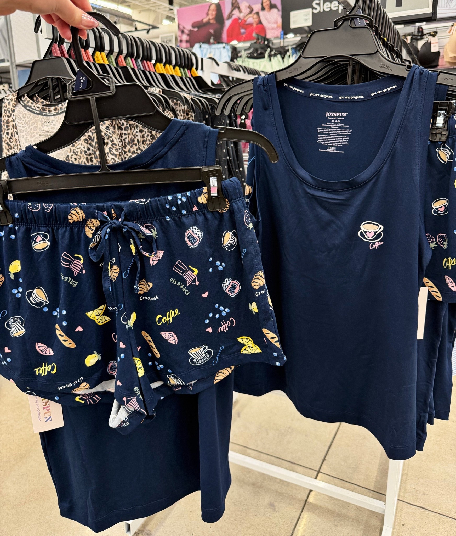 🥐 New sleep set at Walmart! The coffee and pastry print is giving cozy café vibes 😍

#walmartfinds #Loungewear #womensfashion #sleepwear #pajamas

#LTKMidsize #LTKPetite #LTKselfcare