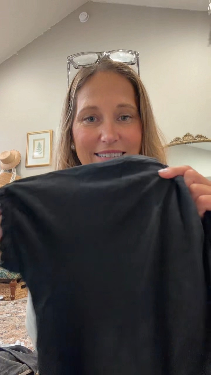 I’ve been grabbing this gathered sleeve t a ton.

#LTKOver40