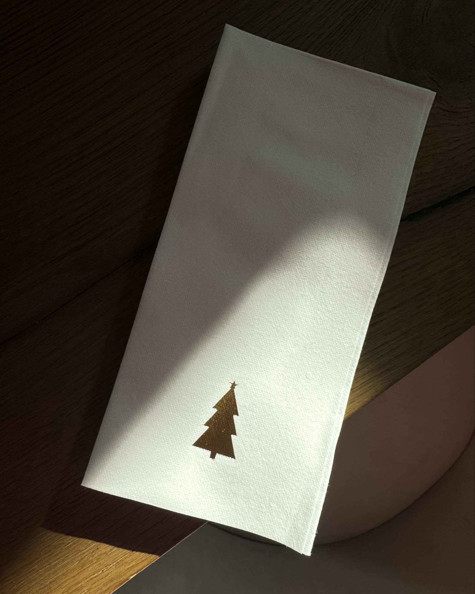 Perfect Christmas tree foil napkins 

#LTKHome