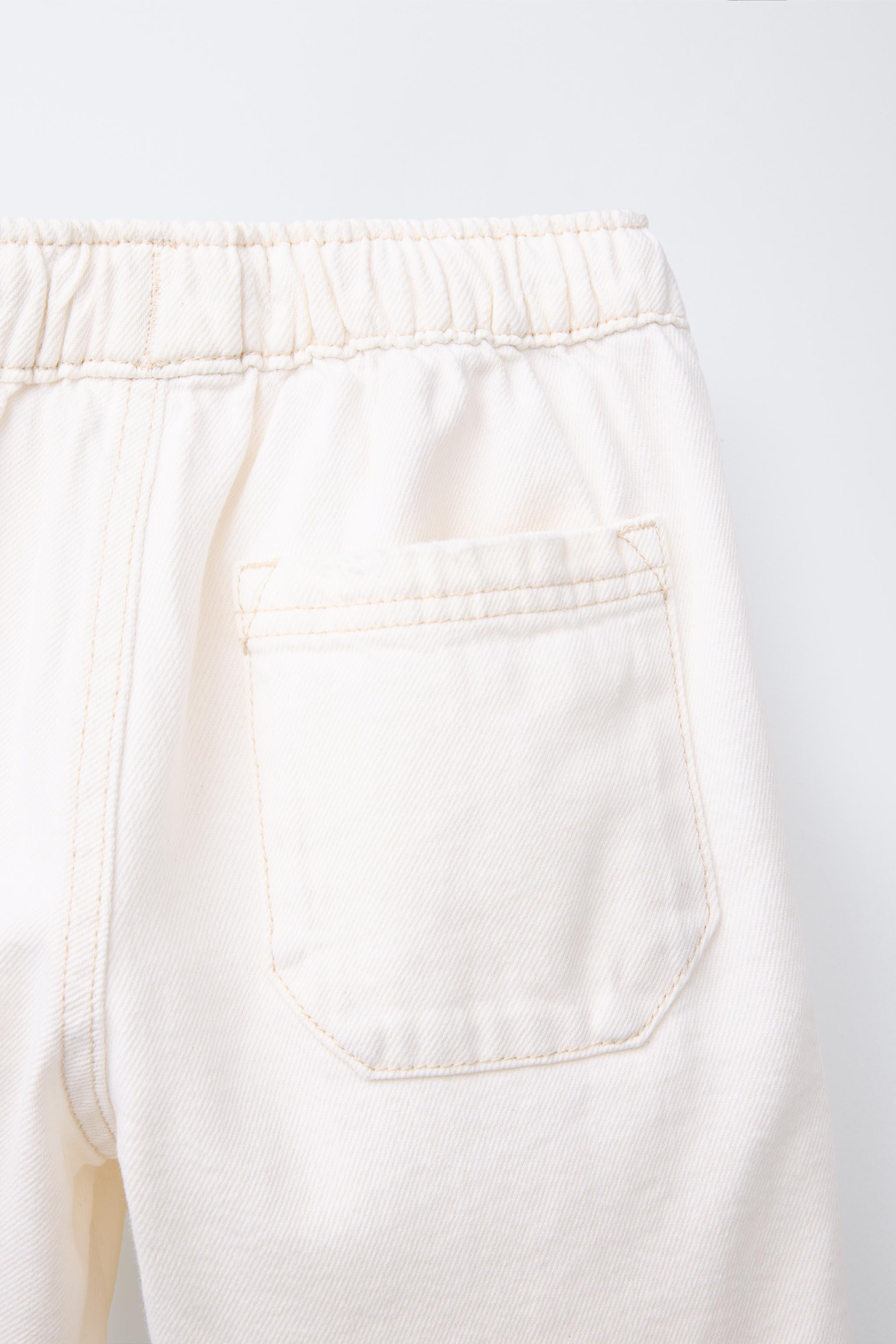 Shorts with elastic waistband and adjustable front drawstring. Front pockets and back patch pocke... | Zara US