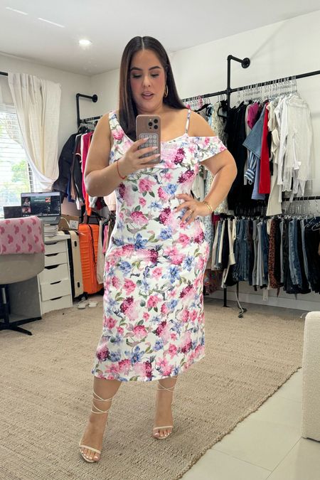 Affordable Easter dress! Wearing size L 

#LTKmidsize #LTKstyletip #LTKSeasonal