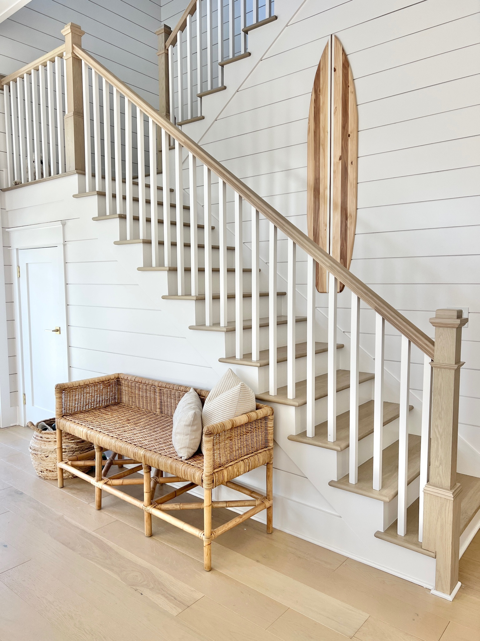 Modern coastal entryway.  This bench is on sale!  

#LTKhome #LTKfindsunder100 #LTKstyletip