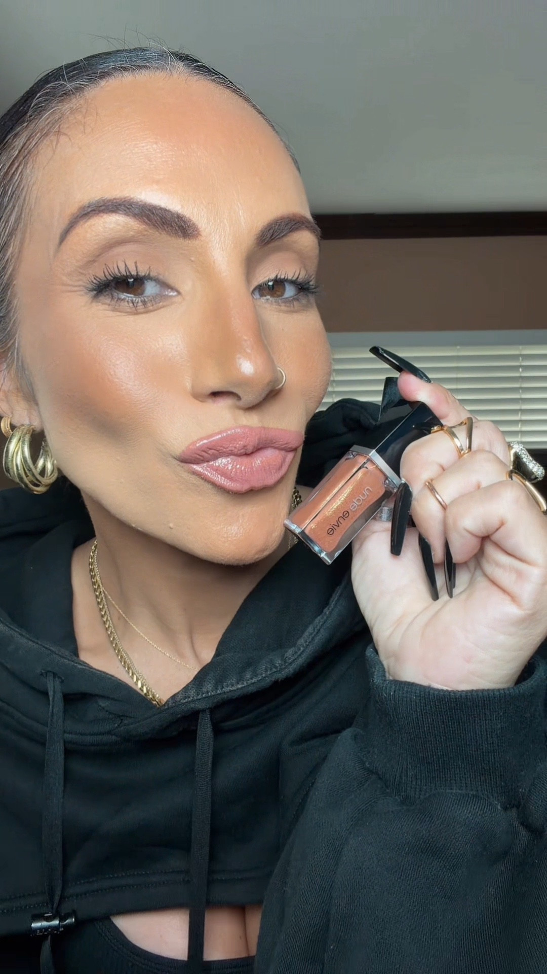 Nude Envie’s Lip Gloss is a must for any look! 

Sweet is my all time favorite 

#nudeenvie


#LTKBeauty #LTKOver40 #LTKFindsUnder50